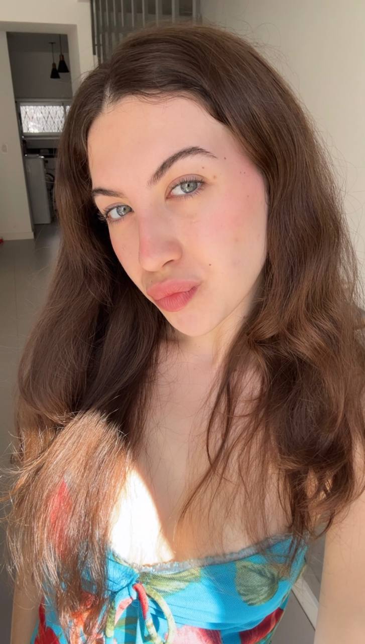 Nude girl Amber in Rosario